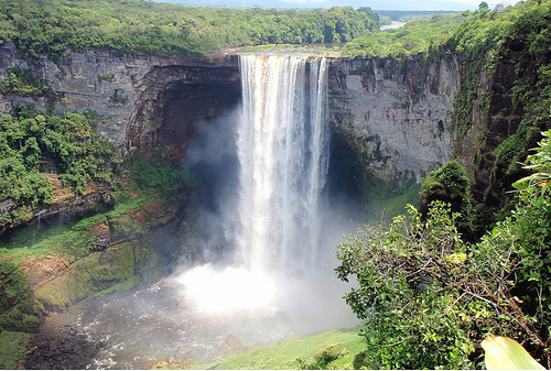 guyana_falls